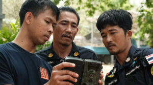 กล้องดักถ่ายภาพสัตว์ป่า ดวงตาแห่งพงไพร (ตอนที่ 3 งานอนุรักษ์ในประเทศไทย) – มูลนิธิสืบนาคะเสถียร