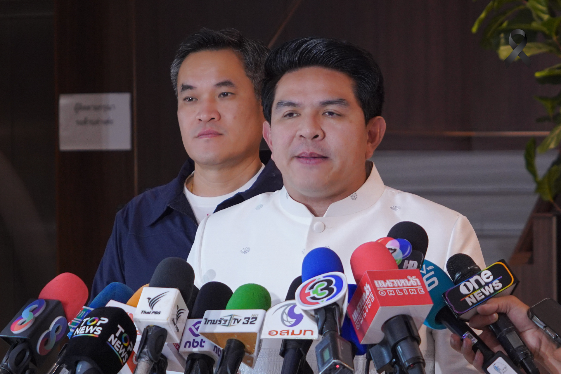 แจง-เก็บค่าธรรมเนียม-1,000-บ-แค่อยู่ช่วงศึกษา-ยังไม่ชง-ครม.-–-พรรคภูมิใจไทย-:-พูดแล้วทำ