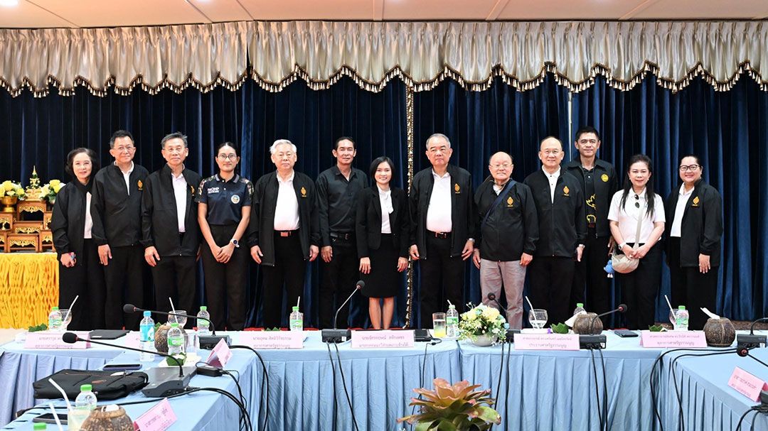 บยร.1-ลงพื้นที่ตราด-ดูงานความมั่นคงชายแดน-เศรษฐกิจ-การศึกษาและวัฒนธรรมพื้นบ้าน