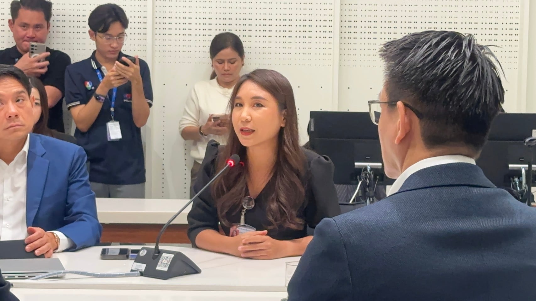 ‘ศิริกัญญา’-ยังติดใจบทกูรูเศรษฐกิจซัดแลนด์บริดจ์ให้ผลตอบแทนต่ำ!