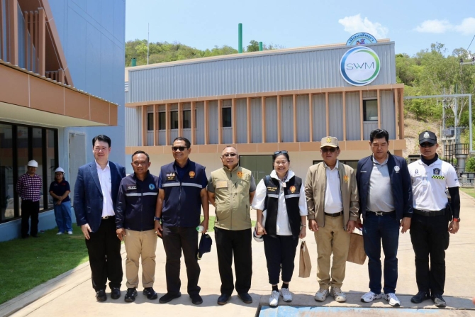 สวประทุม-ลงพื้นที่เกาะล้าน-ติดตามปัญหาขยะสะสม-1.5-แสนตัน