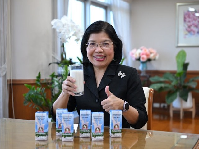 กรมทรัพย์สินทางปัญญา-ชวนคนไทยดื่ม-“นมวาริช”-ฉลองวันดื่มนมโลก-(1-มิย.)-ชูคุณภาพนม-gi-น้องใหม่จากจังหวัดสกลนคร-สร้างมูลค่าการตลาดกว่า-134-ล้านบาทต่อปี