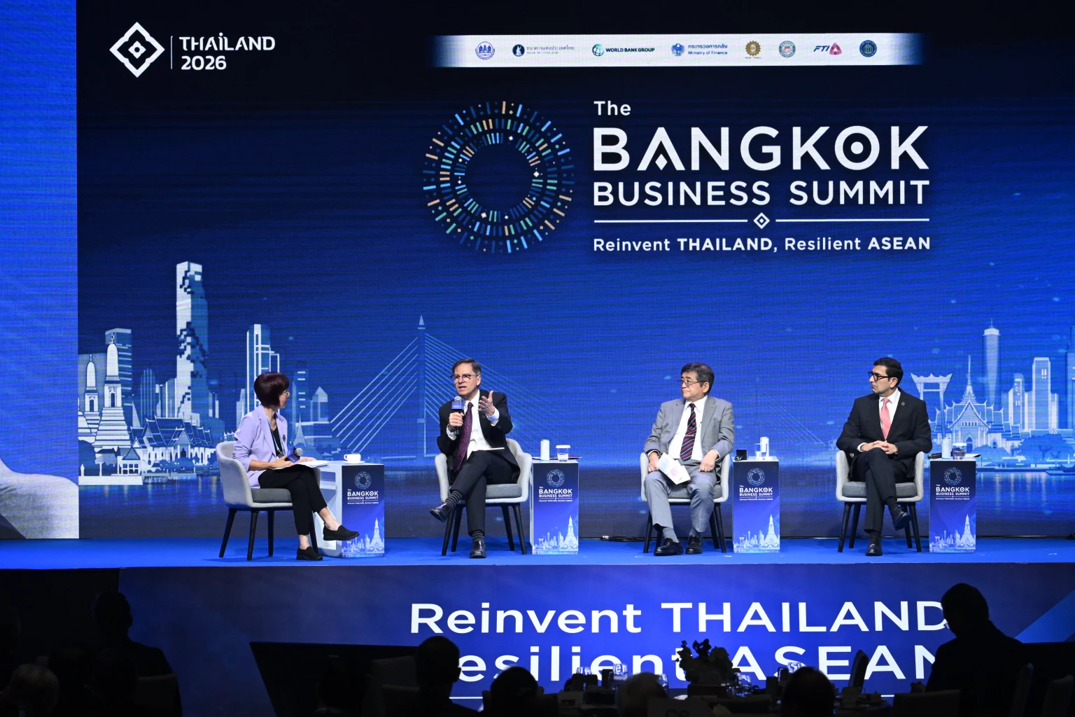 เวิลด์แบงก์ชี้โจทย์ใหม่เศรษฐกิจไทย-ปลดล็อก-‘เอกชน’-เร่งโตสู่รายได้สูง